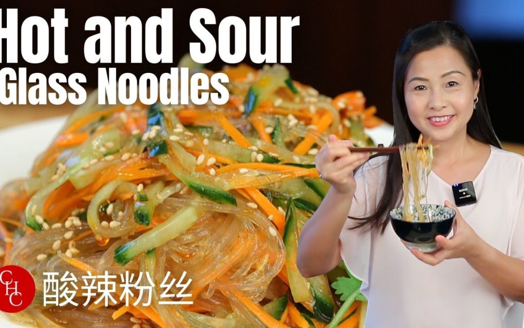 Hot and Sour Glass Noodles with Carrot and Cucumber 酸辣粉丝